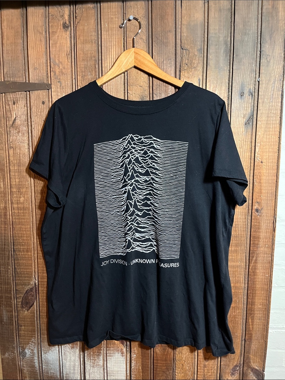 Black Joy Division Graphic Tee - Unknown Pleasures Print